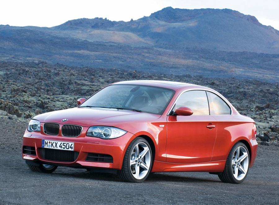 BMW 1-Series Coupe 2011 года  (фото 68 из 77)
